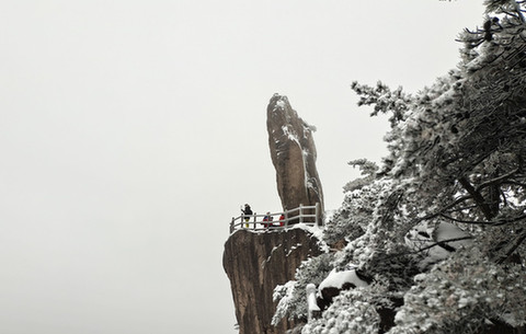 銀裝素裹！雪后黃山宛如童話世界